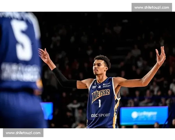 马刺 20 年荣光谁铸?文班亚马能续传奇吗?